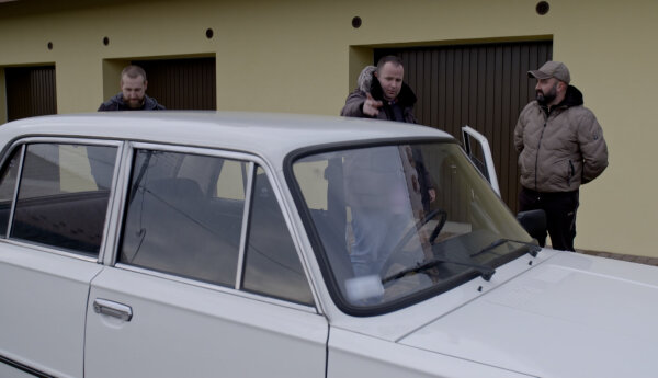 Greckie BMW i długa wyprawa po Fiata
